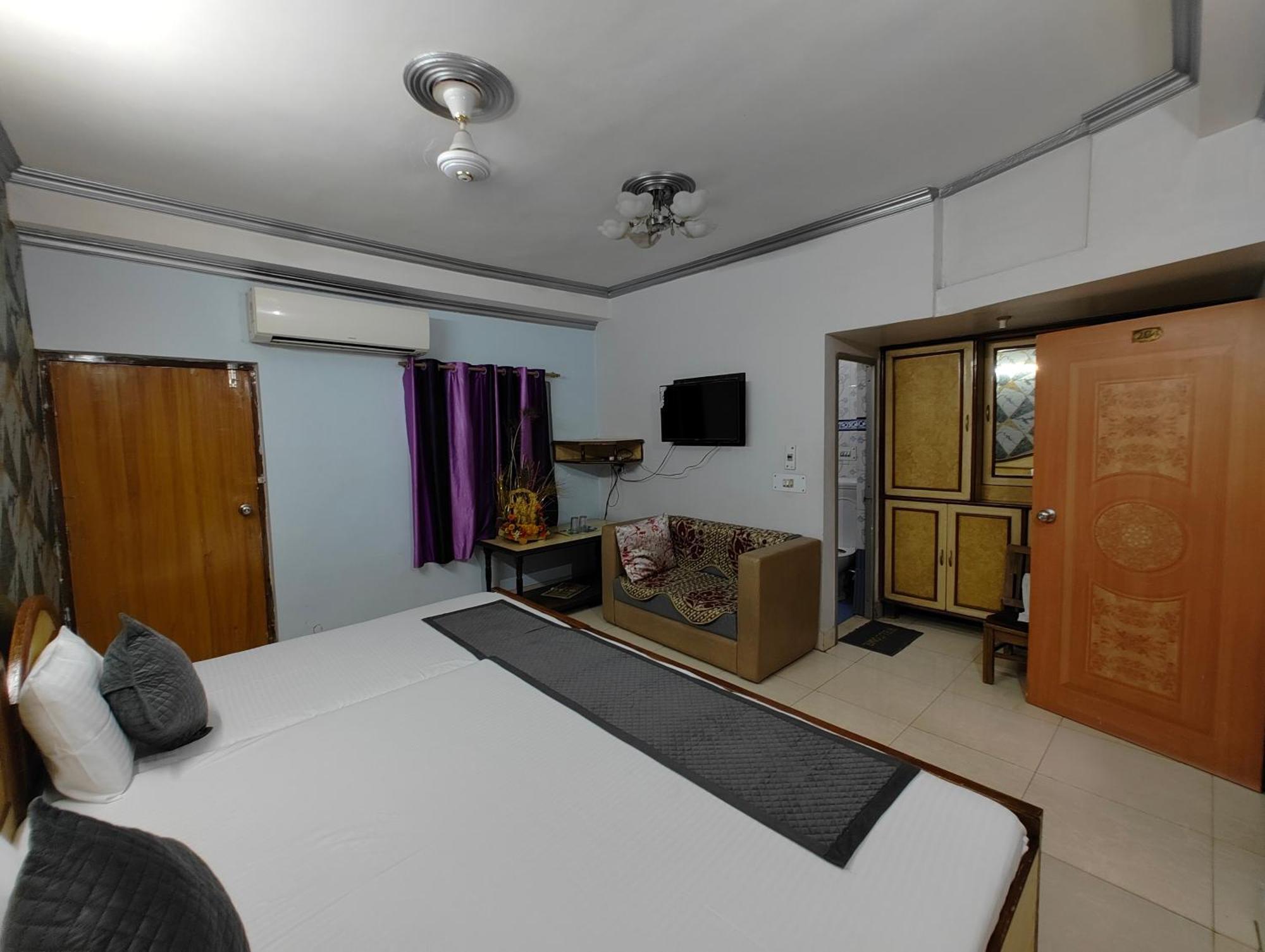 Hotel Swarajya Palace Agra  Buitenkant foto